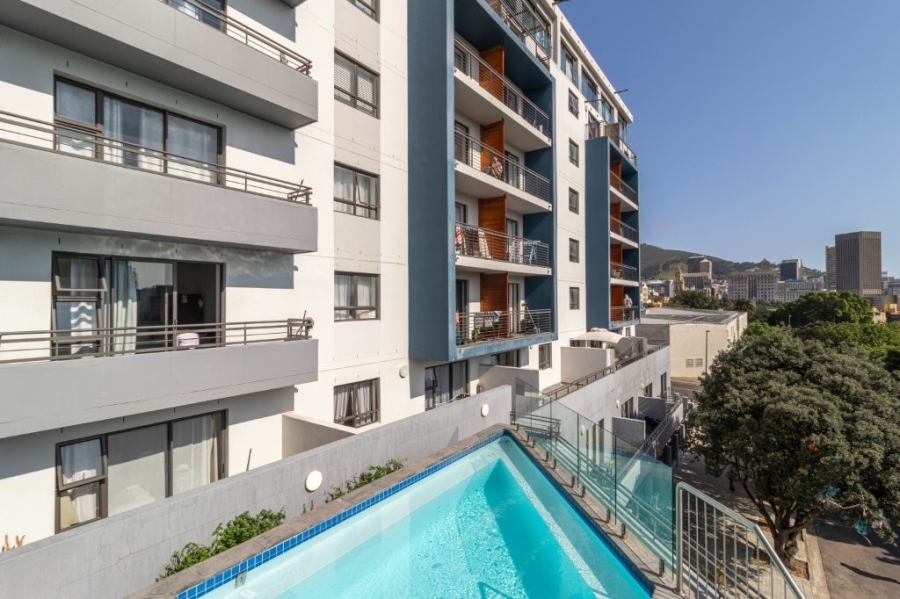To Let 2 Bedroom Property for Rent in Cape Town City Centre Western Cape